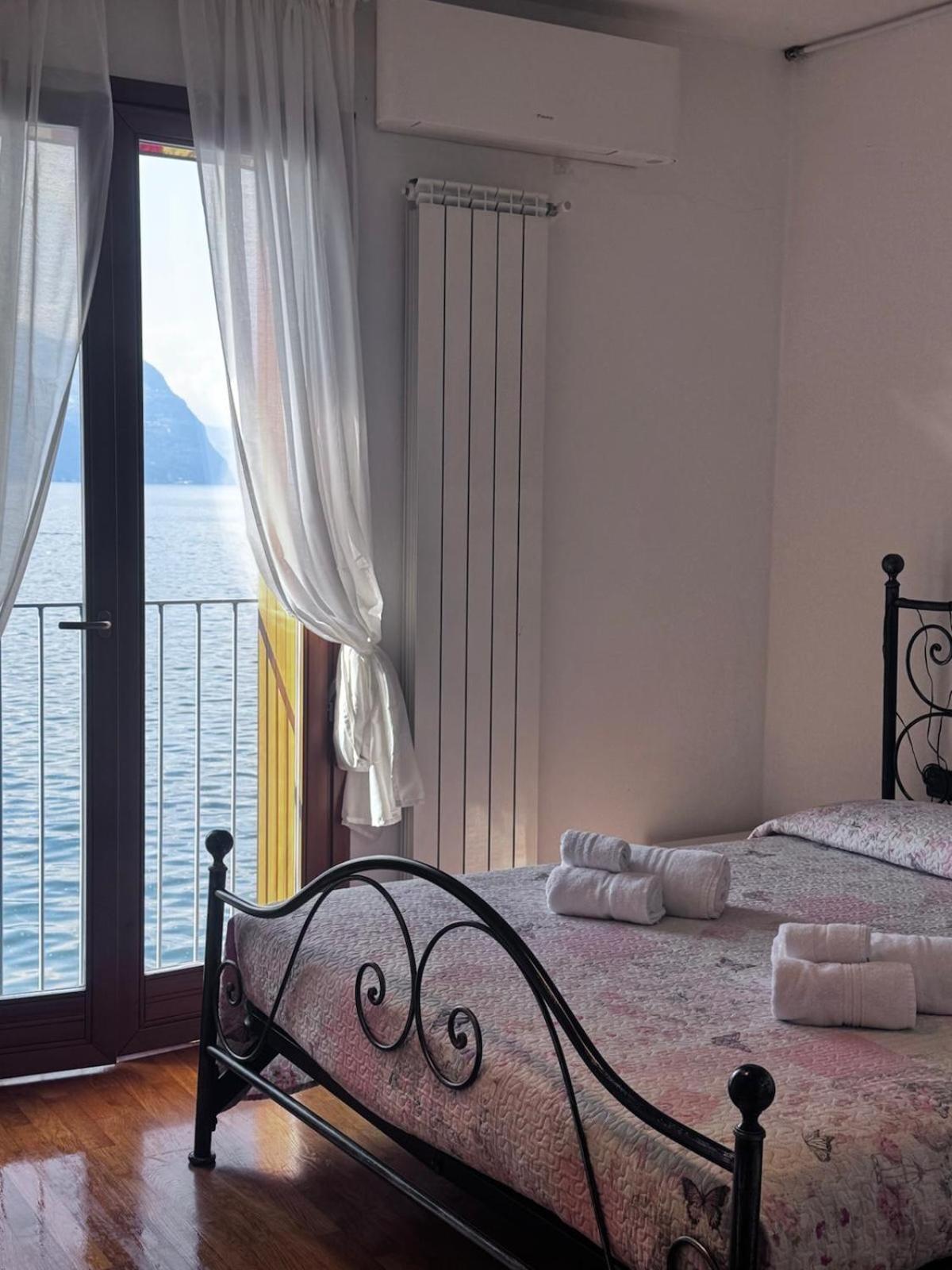 In Suite Lake 3 Pilzone Kültér fotó